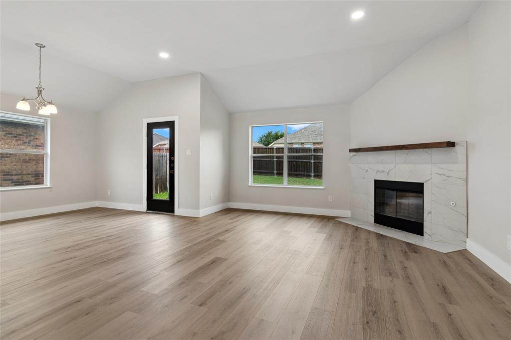 2825 Enchanted Eve Drive Property Photo 3