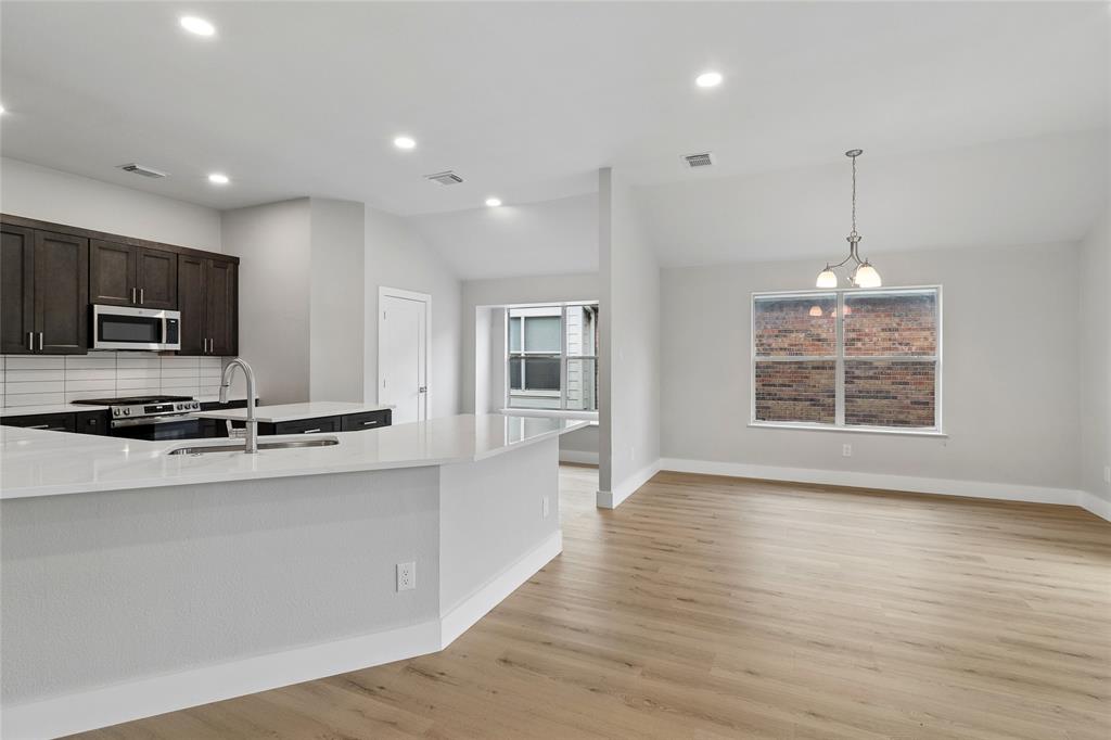 2825 Enchanted Eve Drive Property Photo 7