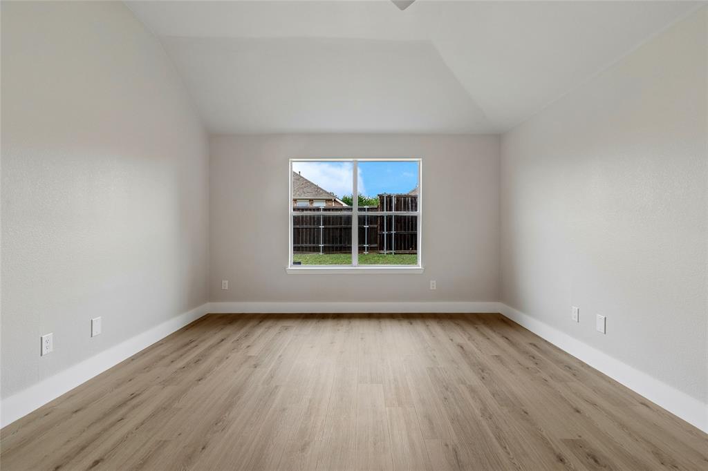 2825 Enchanted Eve Drive Property Photo 11