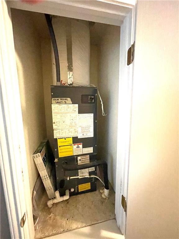 1008 Briar Drive A & B Property Photo 11