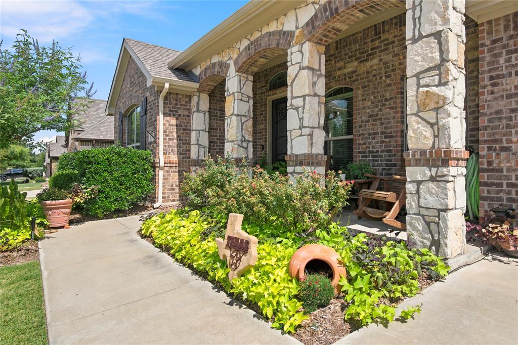 230 Double Creek Drive Property Photo 3