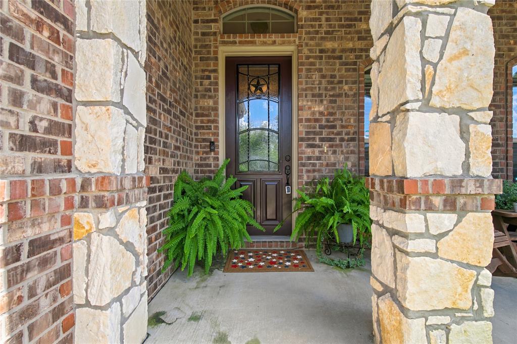 230 Double Creek Drive Property Photo 4