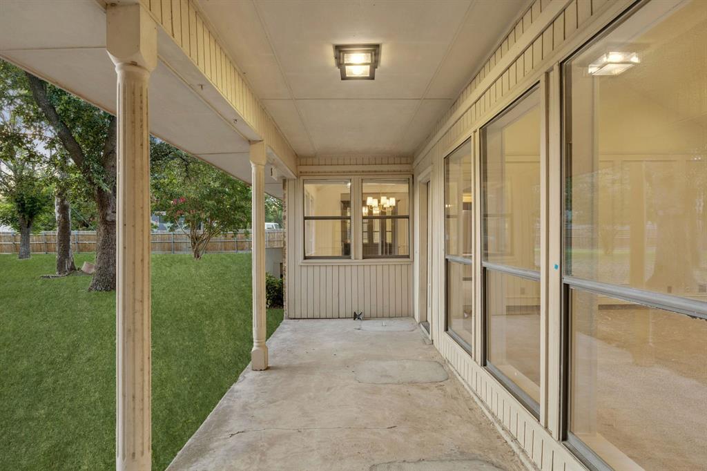 1011 Villa Siete Property Photo 27