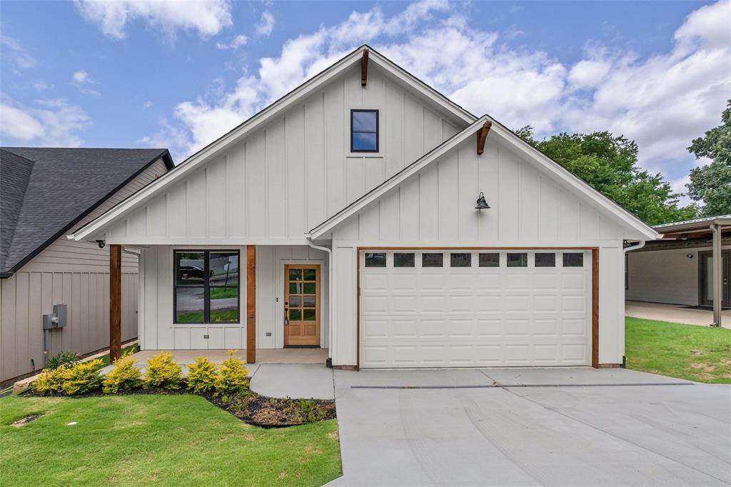 1010 Mustang Trail Property Photo 1