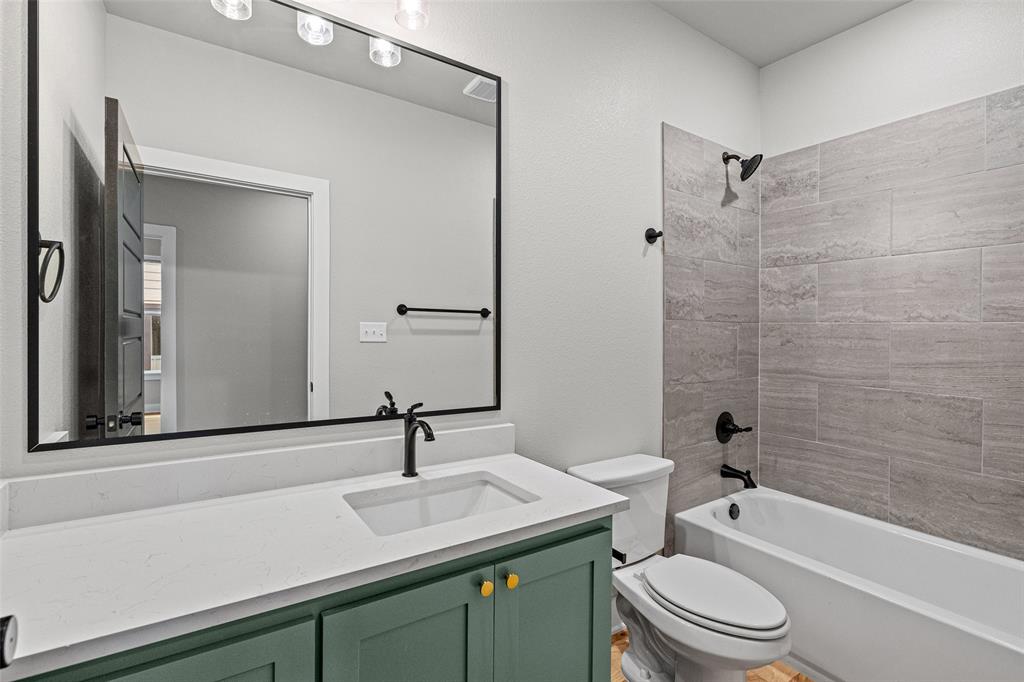 1010 Mustang Trail Property Photo 23