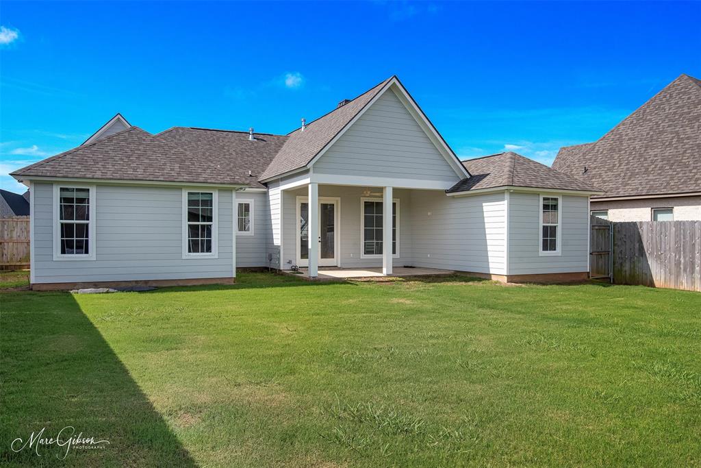 9826 Canebrake Lane Property Photo 2