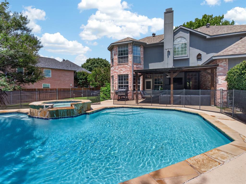 3209 Normandy Drive Property Photo 4