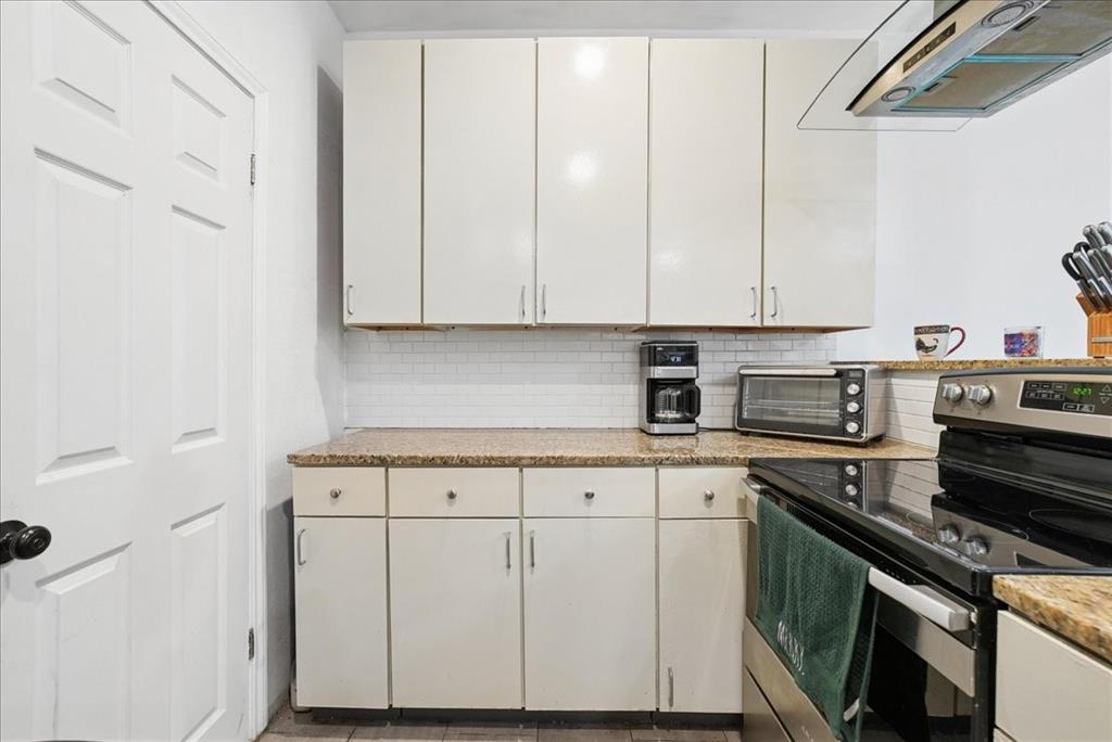 7660 Skillman Street 703 Property Photo 23