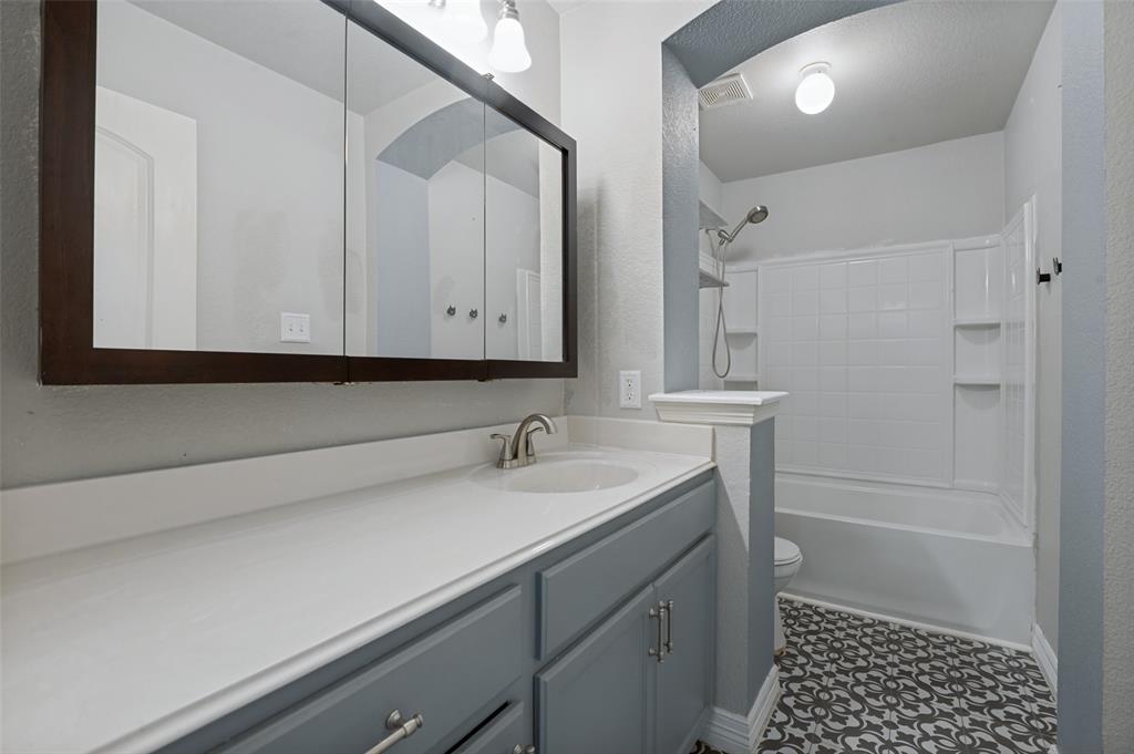 3809 Pitchstone Drive Property Photo 27