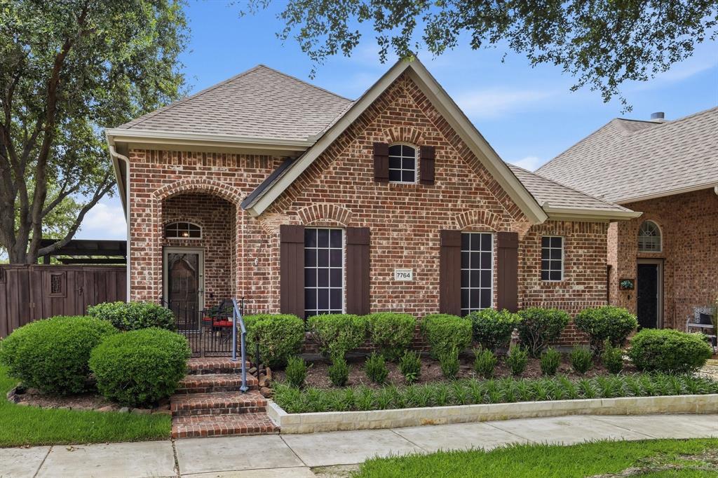 7764 Lancaster Property Photo 2