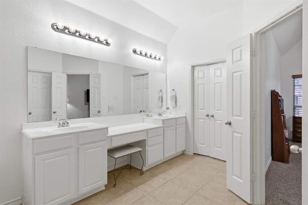 7764 Lancaster Property Photo 12