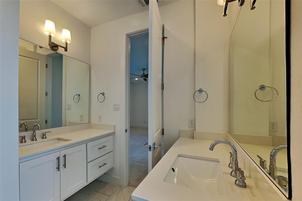 112 E Oscar Drive Property Photo 7