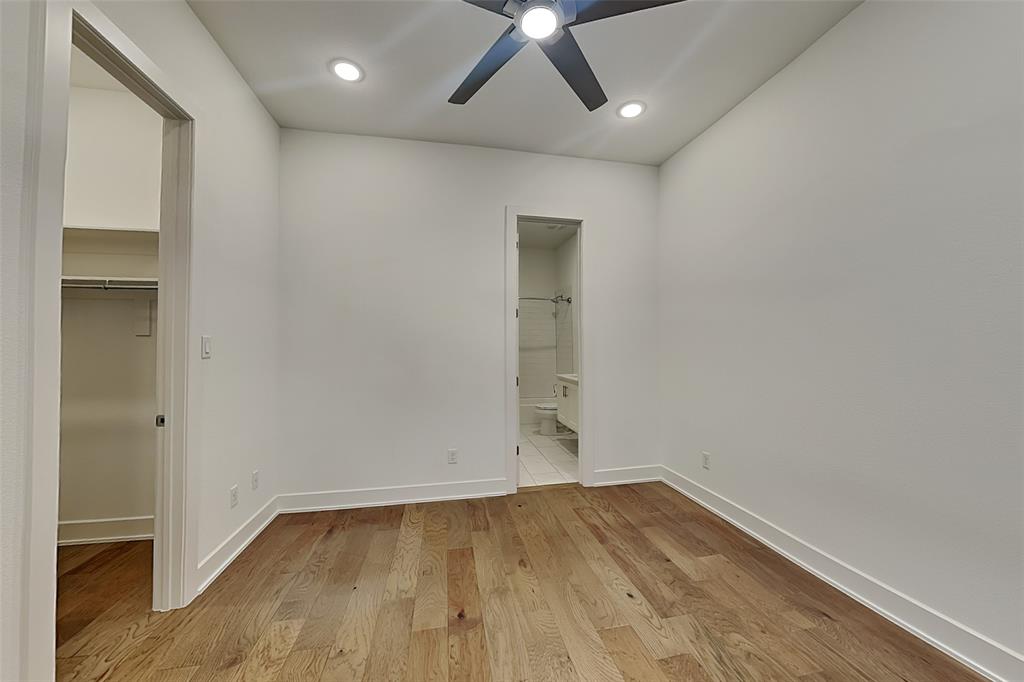 112 E Oscar Drive Property Photo 13