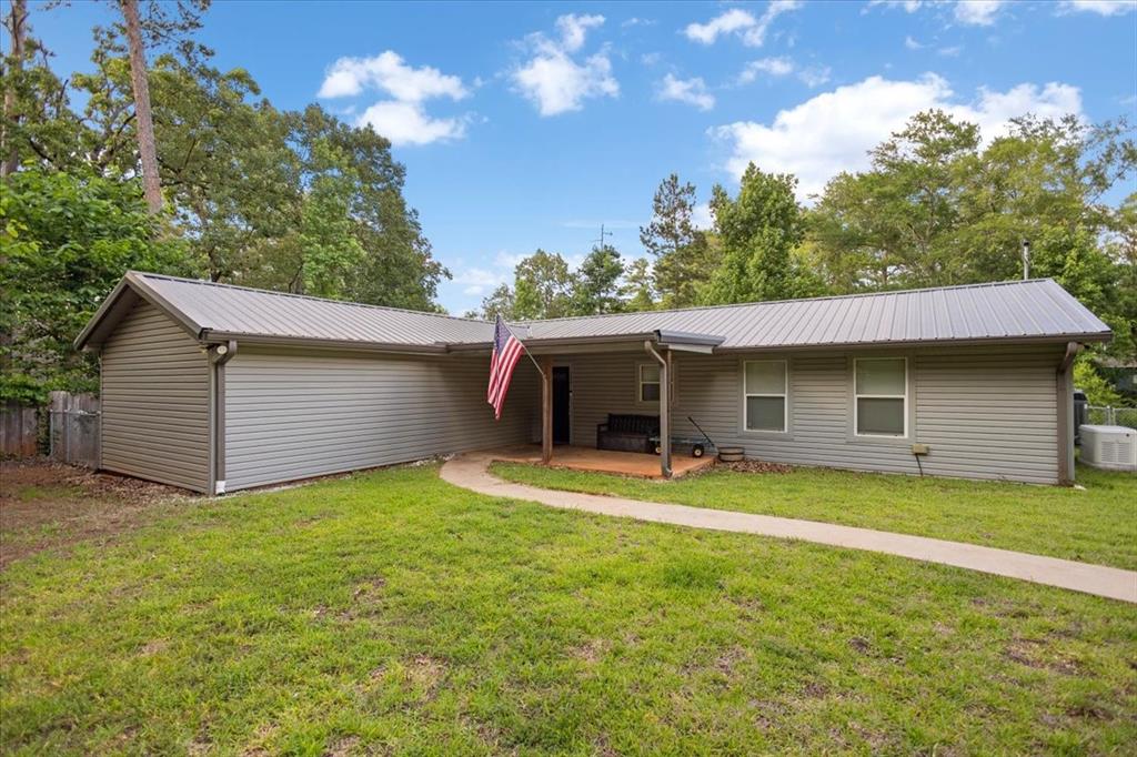 170 County Road 3136 Property Photo 1