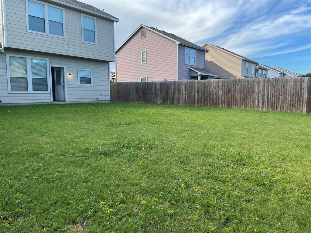 817 Greene Way Property Photo 16