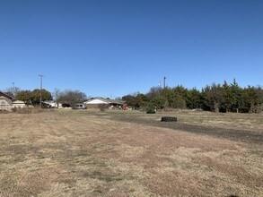 309 Us 69 Property Photo 11