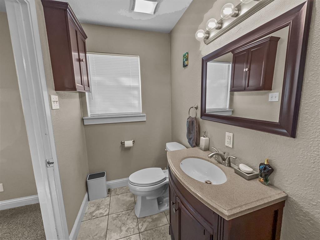 924 Meadow Mead Drive Property Photo 13