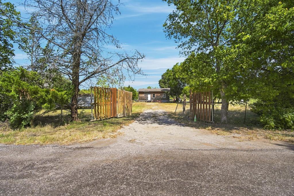 16550 Nw County Road 3120 Property Photo 4