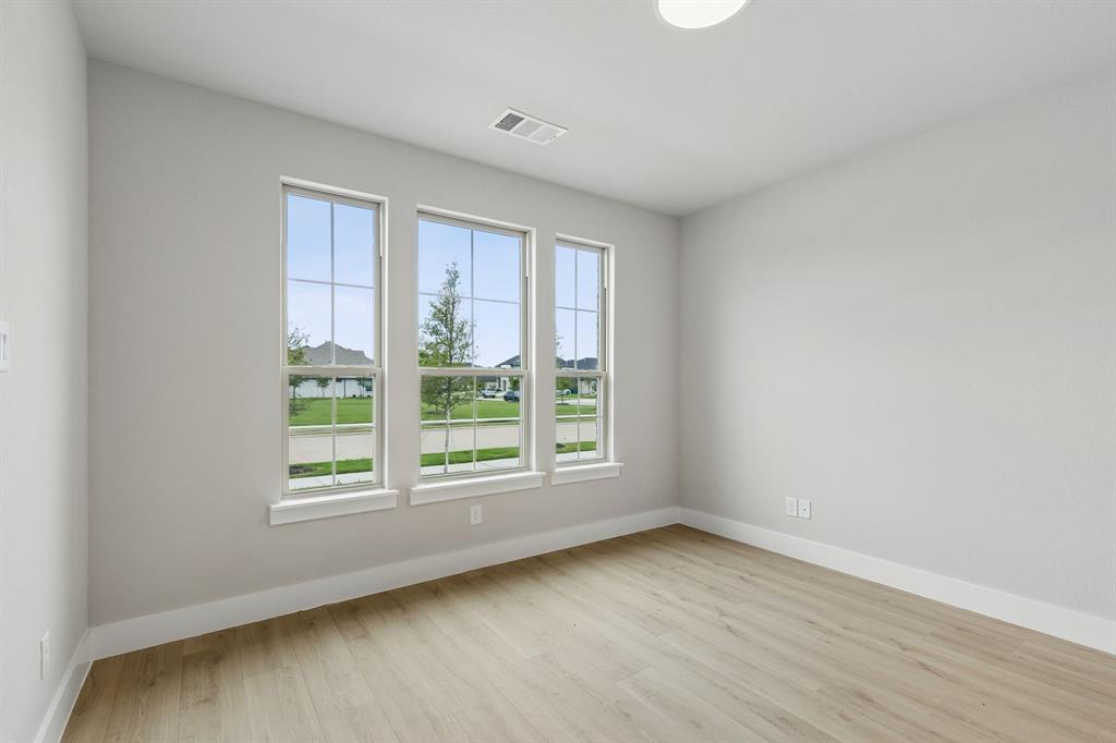 2259 Railhead Trail Property Photo 3