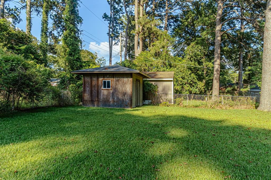 2150 Waymon Street Property Photo 5