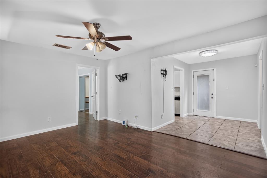 1618 Willow Street Property Photo 13