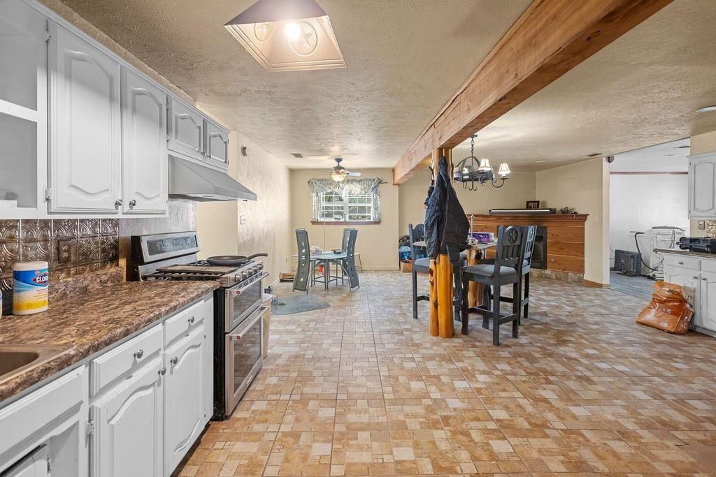 3224 County Road 2225 Property Photo 9