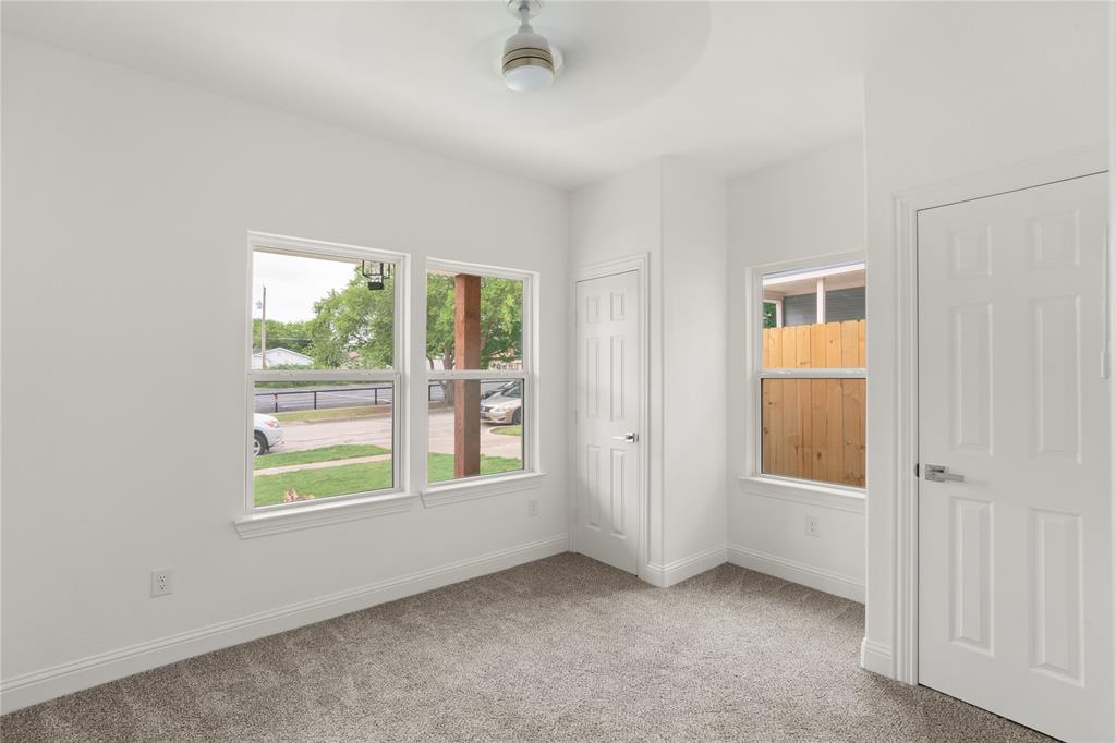 1015 Stella Street Property Photo 23
