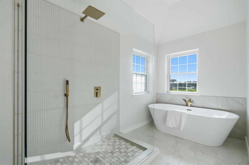 1301 Rolling Acres Drive Property Photo 29