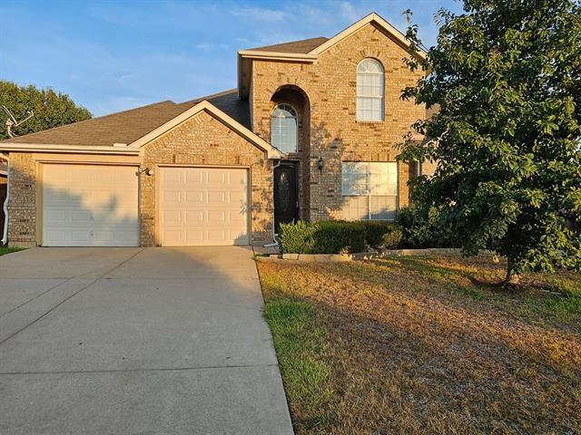 215 Lairds Drive Property Photo 2