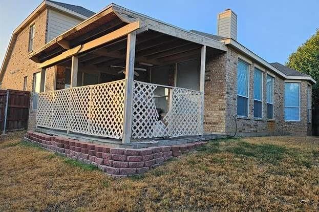 215 Lairds Drive Property Photo 5