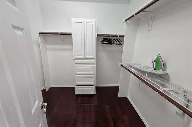 215 Lairds Drive Property Photo 9
