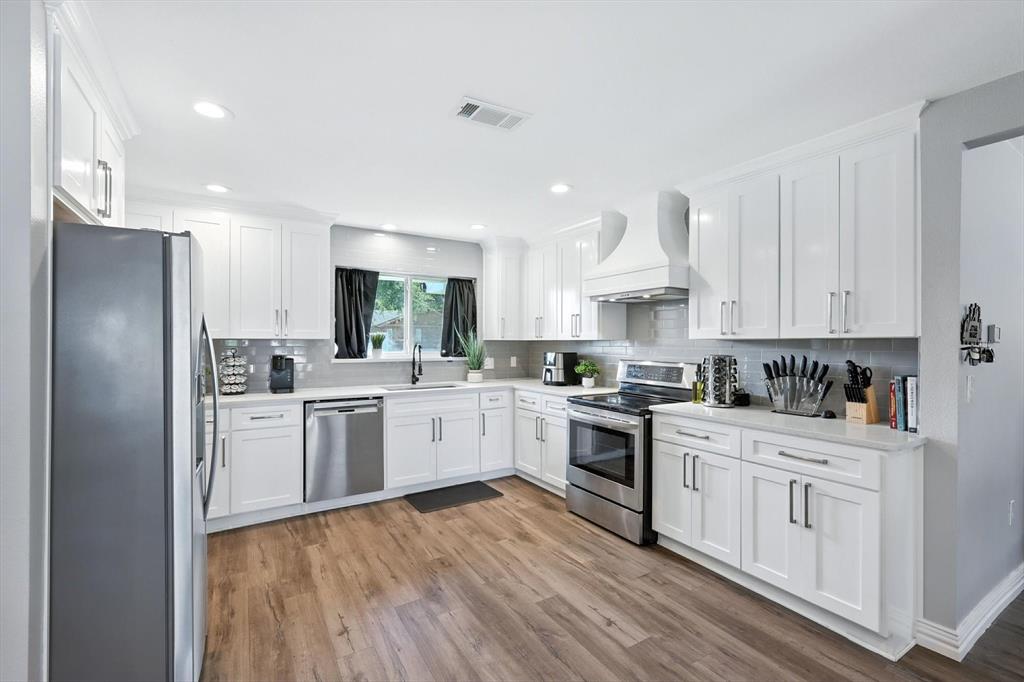 2013 W Shore Drive Property Photo 2