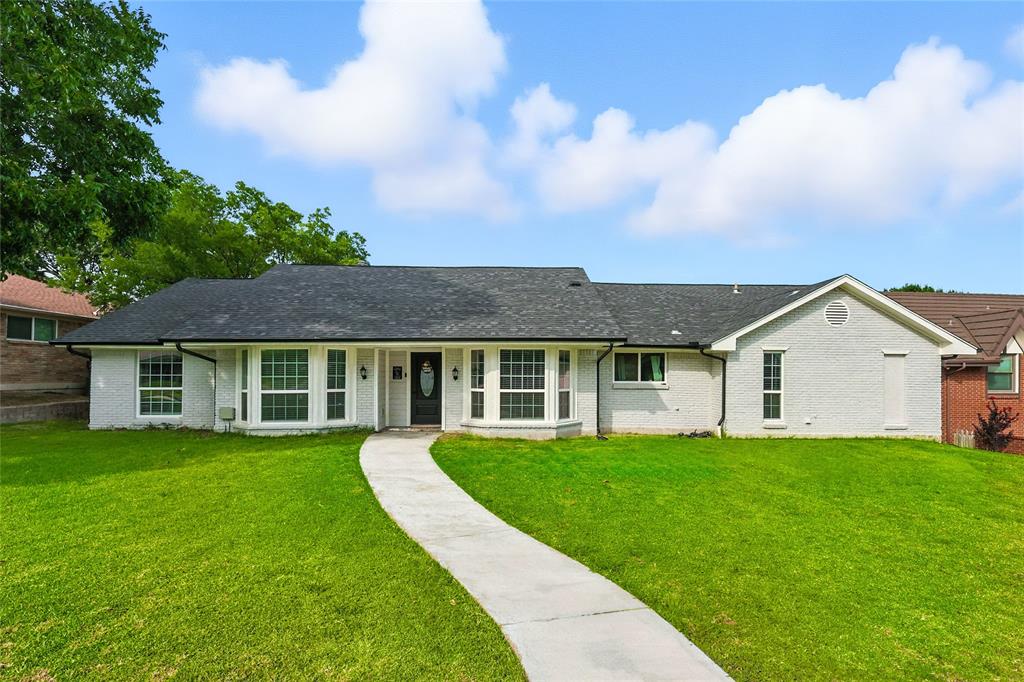 2013 W Shore Drive Property Photo 6