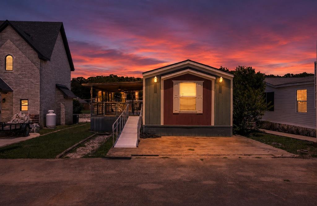6619 Dayla Court Property Photo 4