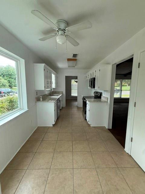 9189 Meadowcrest Street Property Photo 6