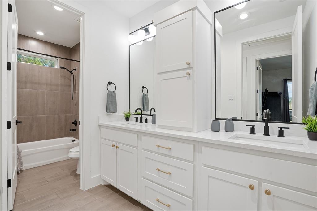 1000 Sweeney Way Property Photo 16