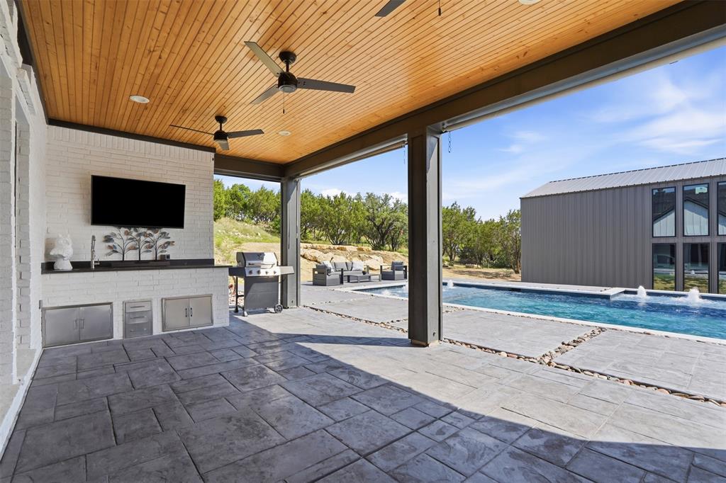 1000 Sweeney Way Property Photo 19