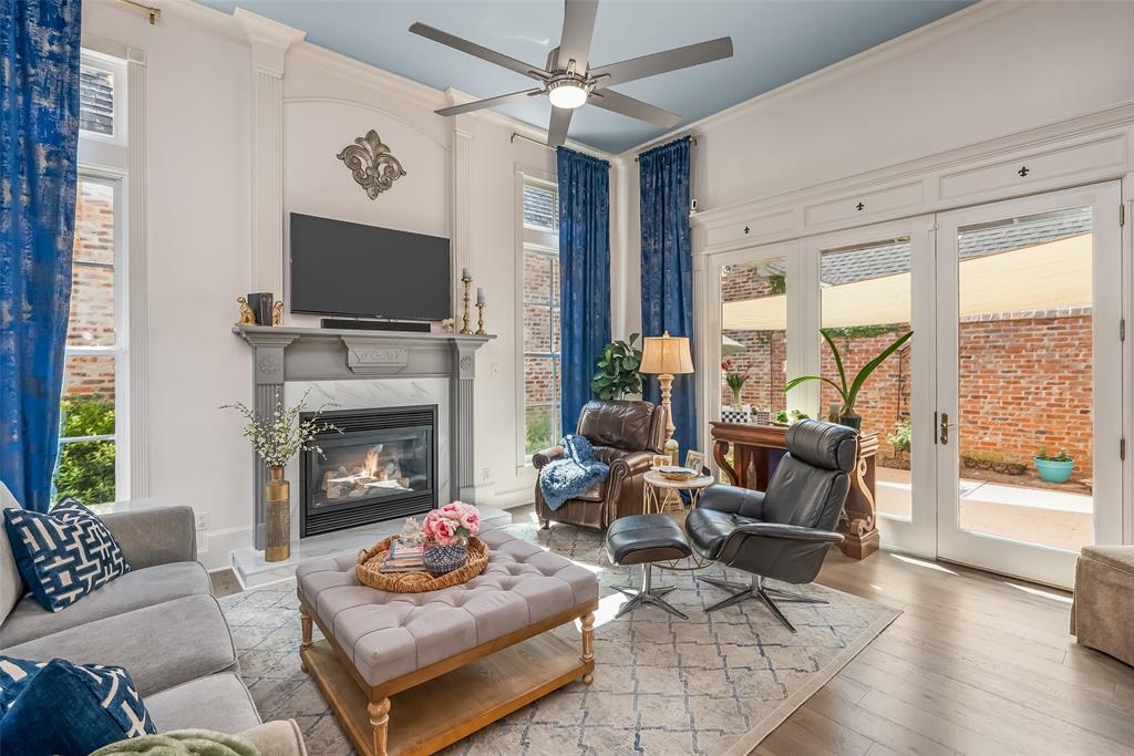 120 Carondelet Court Property Photo 7