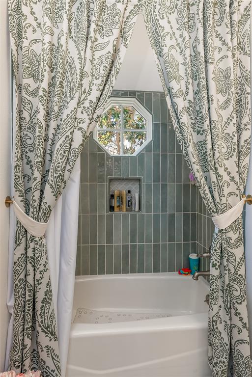 120 Carondelet Court Property Photo 24