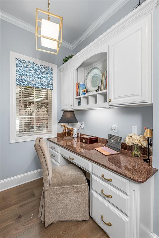 120 Carondelet Court Property Photo 25