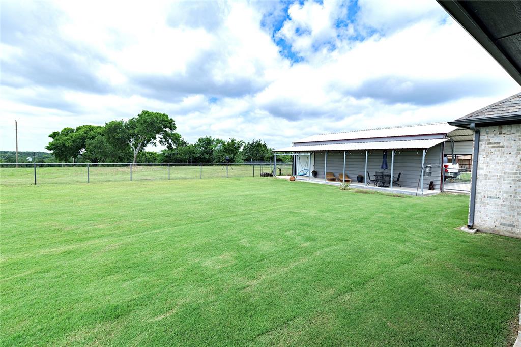 2250 County Road 2360 Property Photo 24