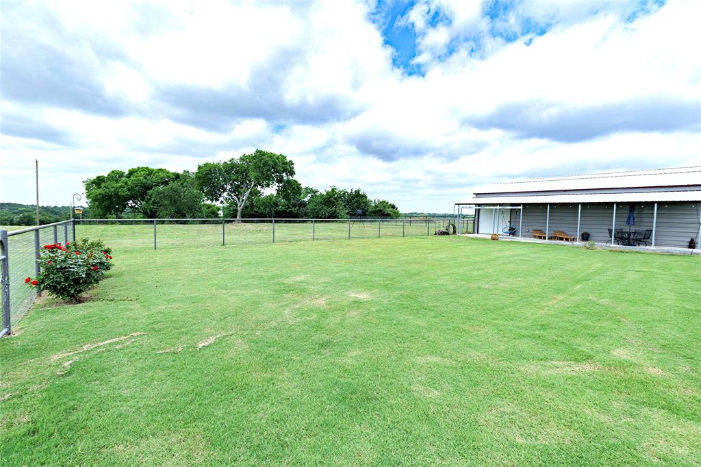 2250 County Road 2360 Property Photo 26