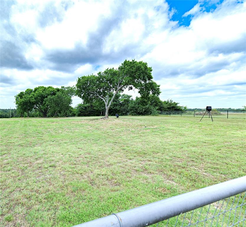 2250 County Road 2360 Property Photo 27