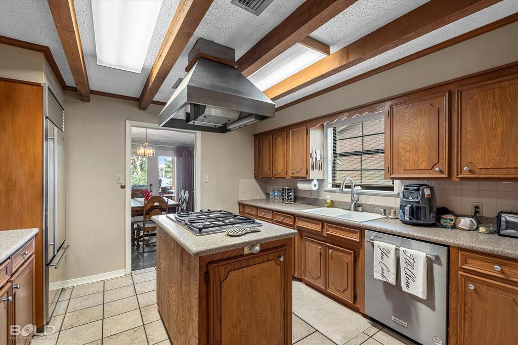 1821 Willow Point Drive Property Photo 19