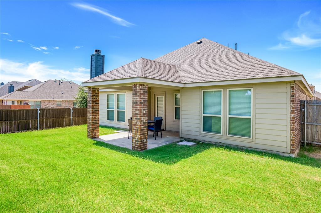 945 Lake Woodland Drive Property Photo 31