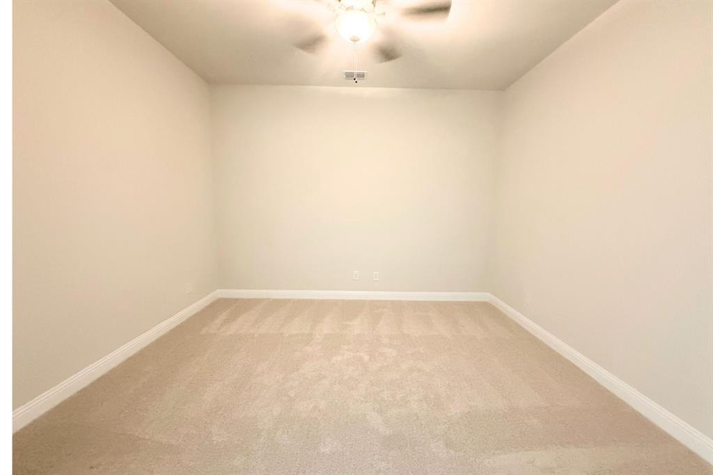 9825 Palermo Lane Property Photo 13
