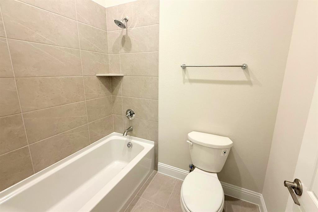 9825 Palermo Lane Property Photo 15