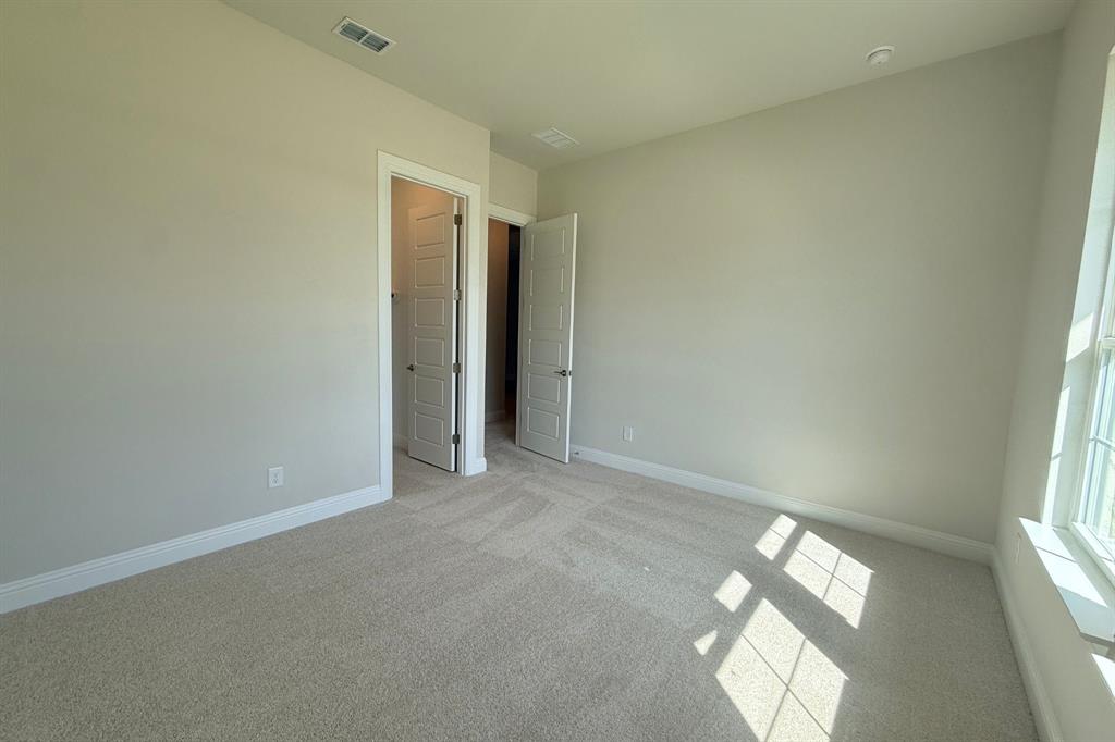 9825 Palermo Lane Property Photo 18