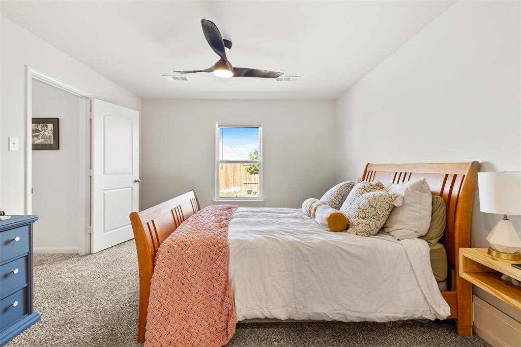 932 American Flyer Boulevard Property Photo 14