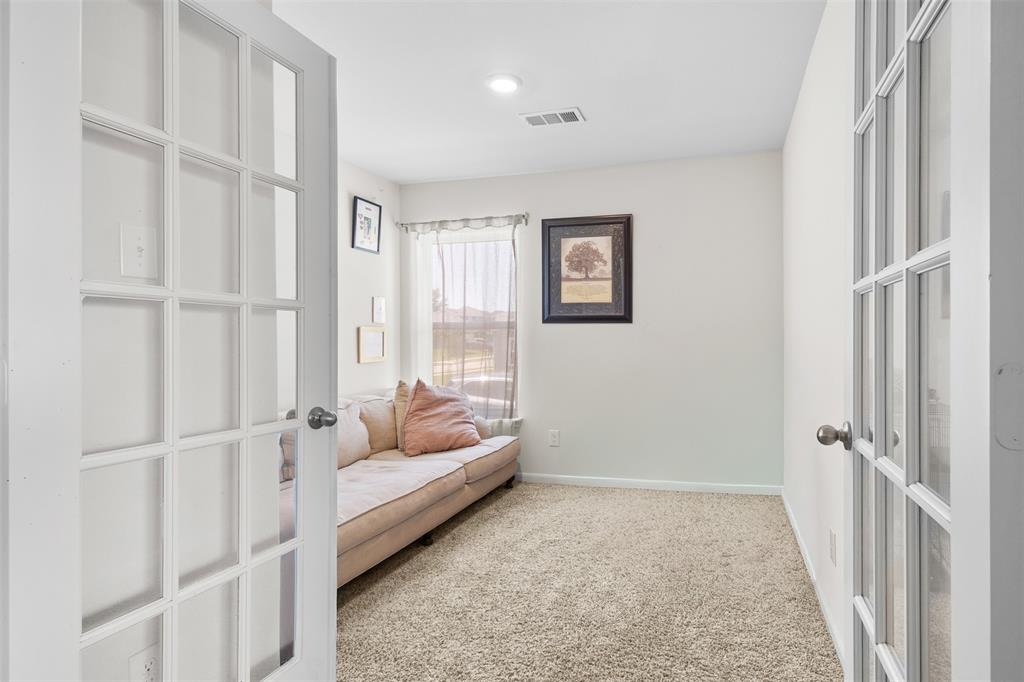932 American Flyer Boulevard Property Photo 21